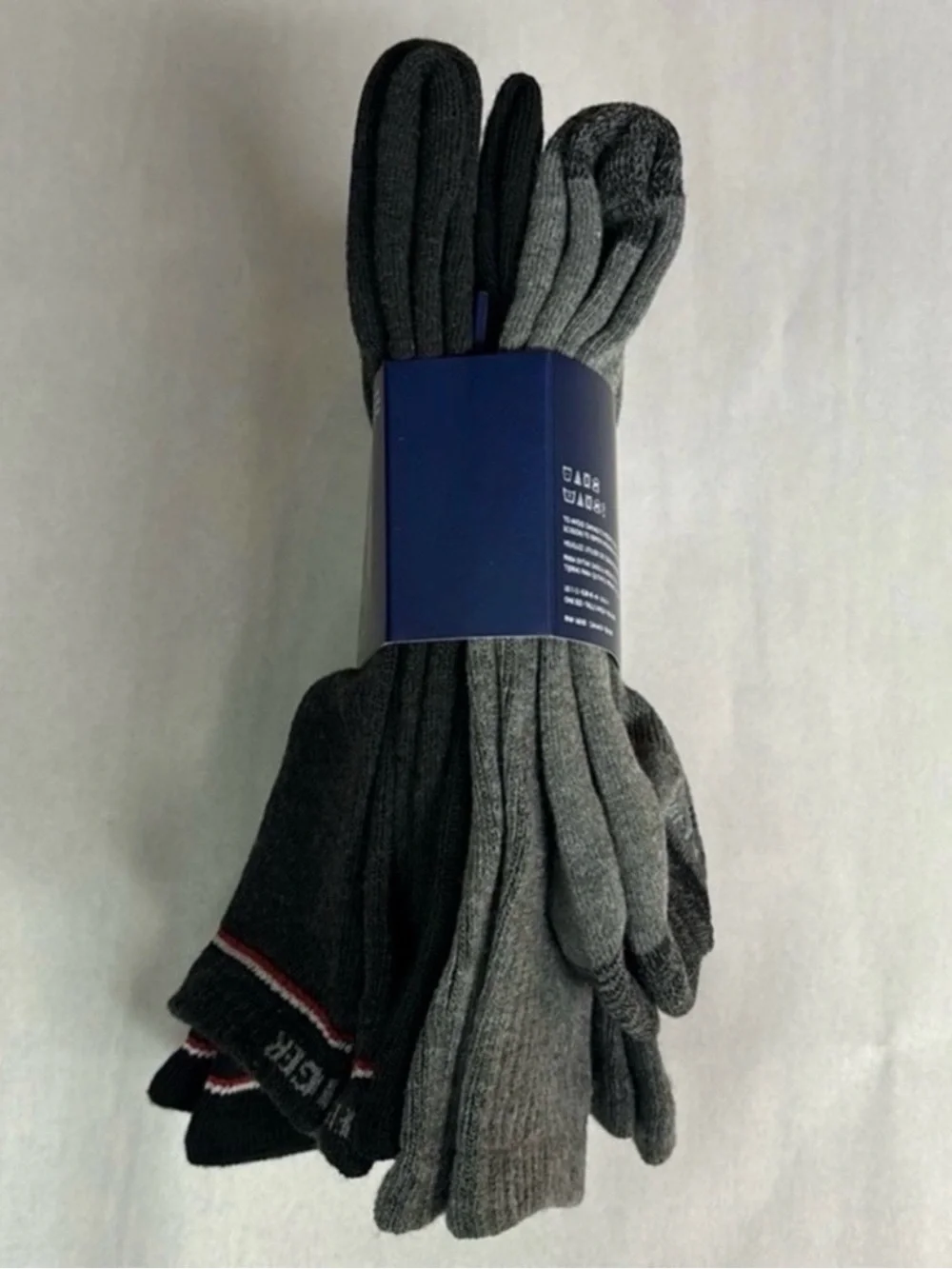 New Tommy Hilfiger Socks Men’s 5 Pairs Black & Gray Cushion Crew Socks Casual
